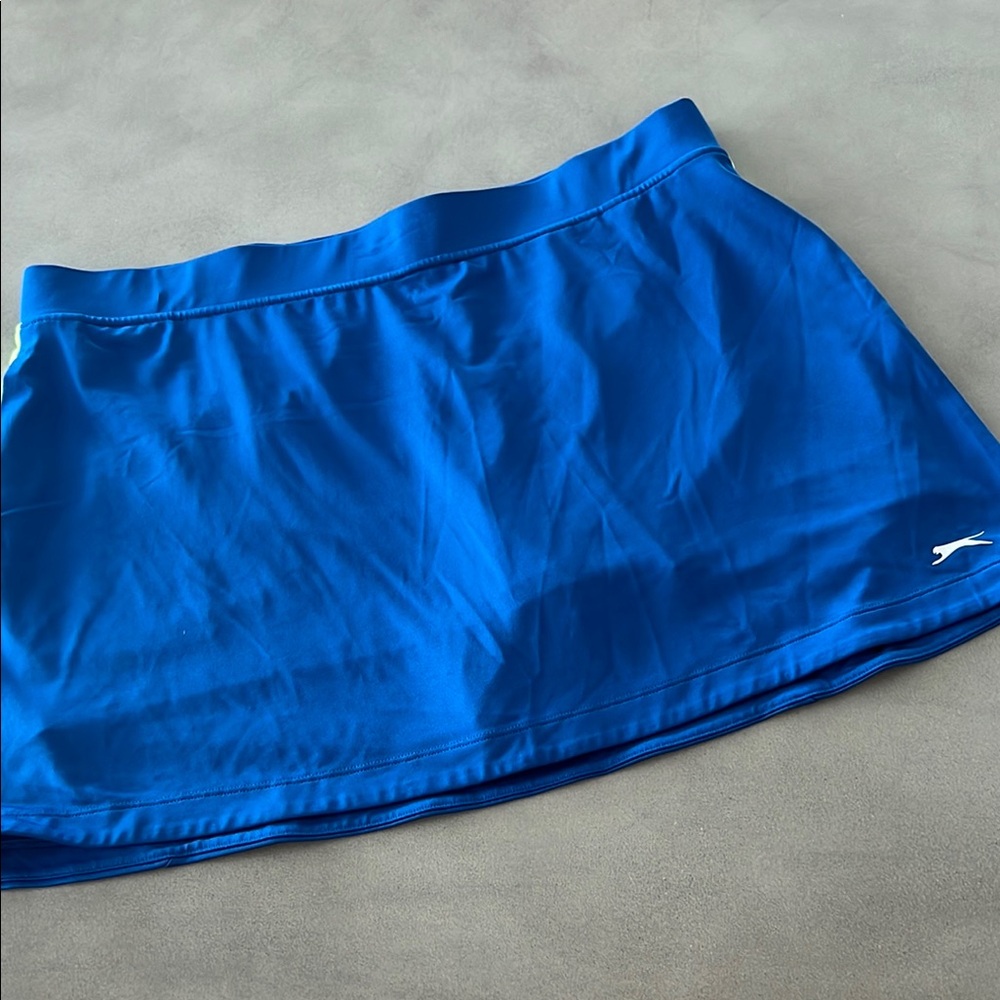 Like new! Slazenger Blue and Neon Golf Skirt